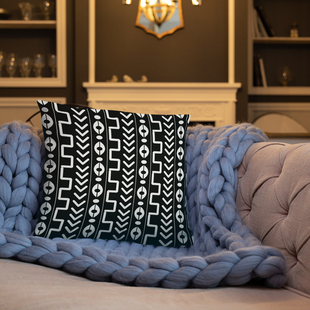 Kuhle Decorative Pillows