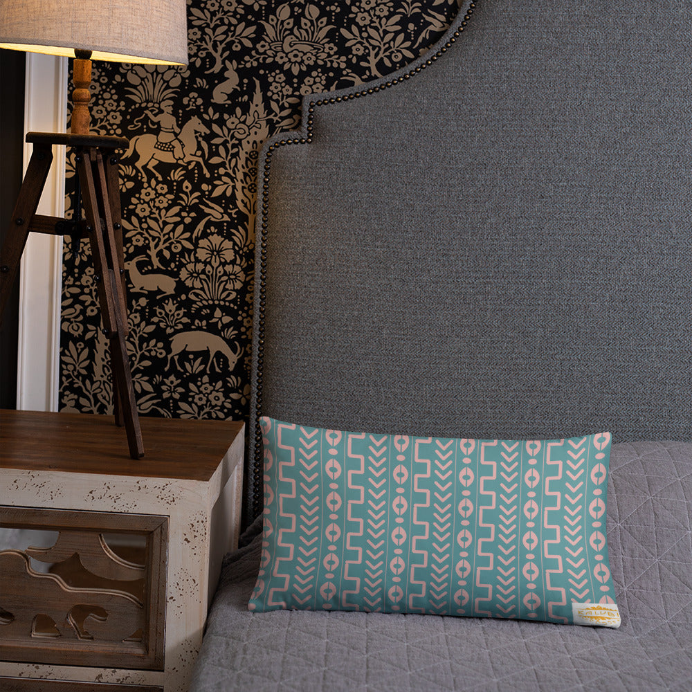 Kuhle Decorative Pillows